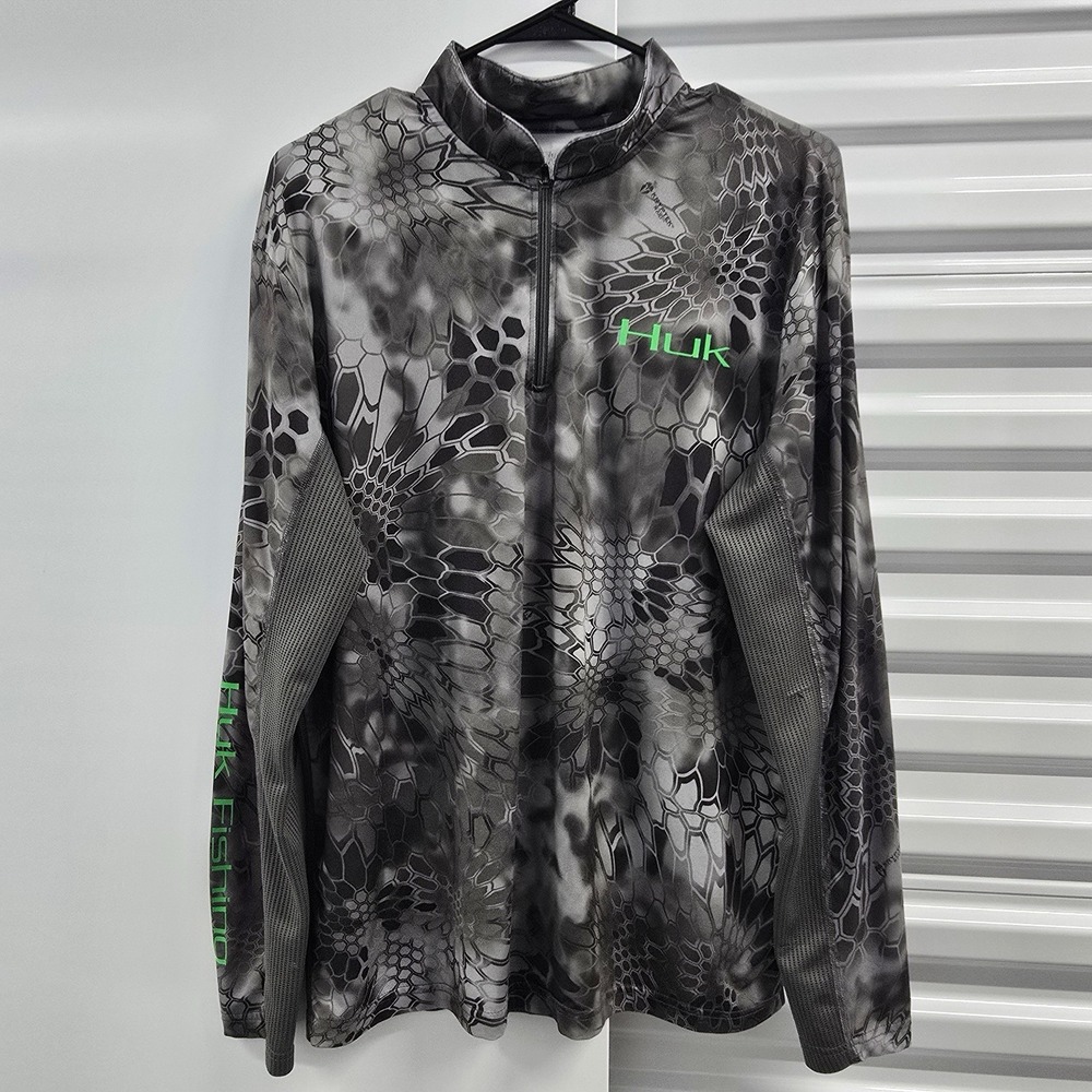 Huk‎ Fishing 1/4 Zip Performance Shirt Kryptek Camo Green Logo Men's S